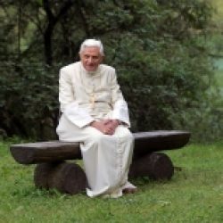 Prier avec Marie – 54 / Benoît XVI
